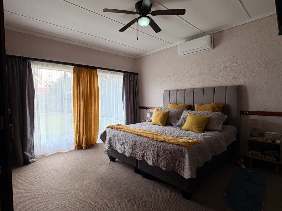 3 Bedroom Property for Sale in La Hoff North West